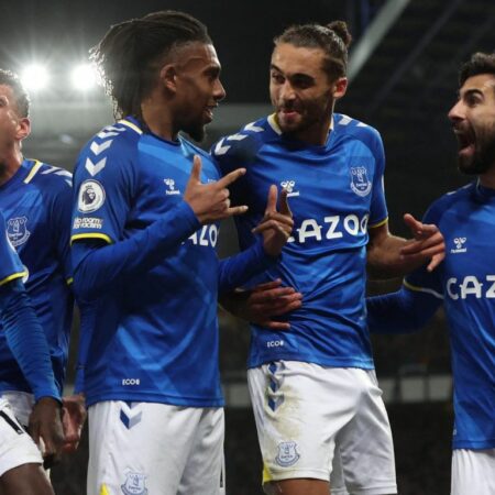 L’équipe de football d’Everton annonce un partenariat historique avec un casino en ligne